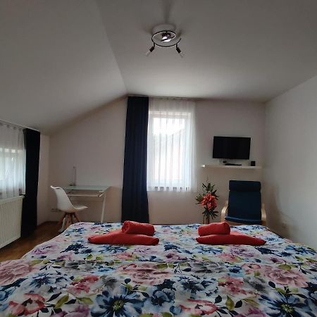 Apartmany V Nasem Olomouc Exteriör bild