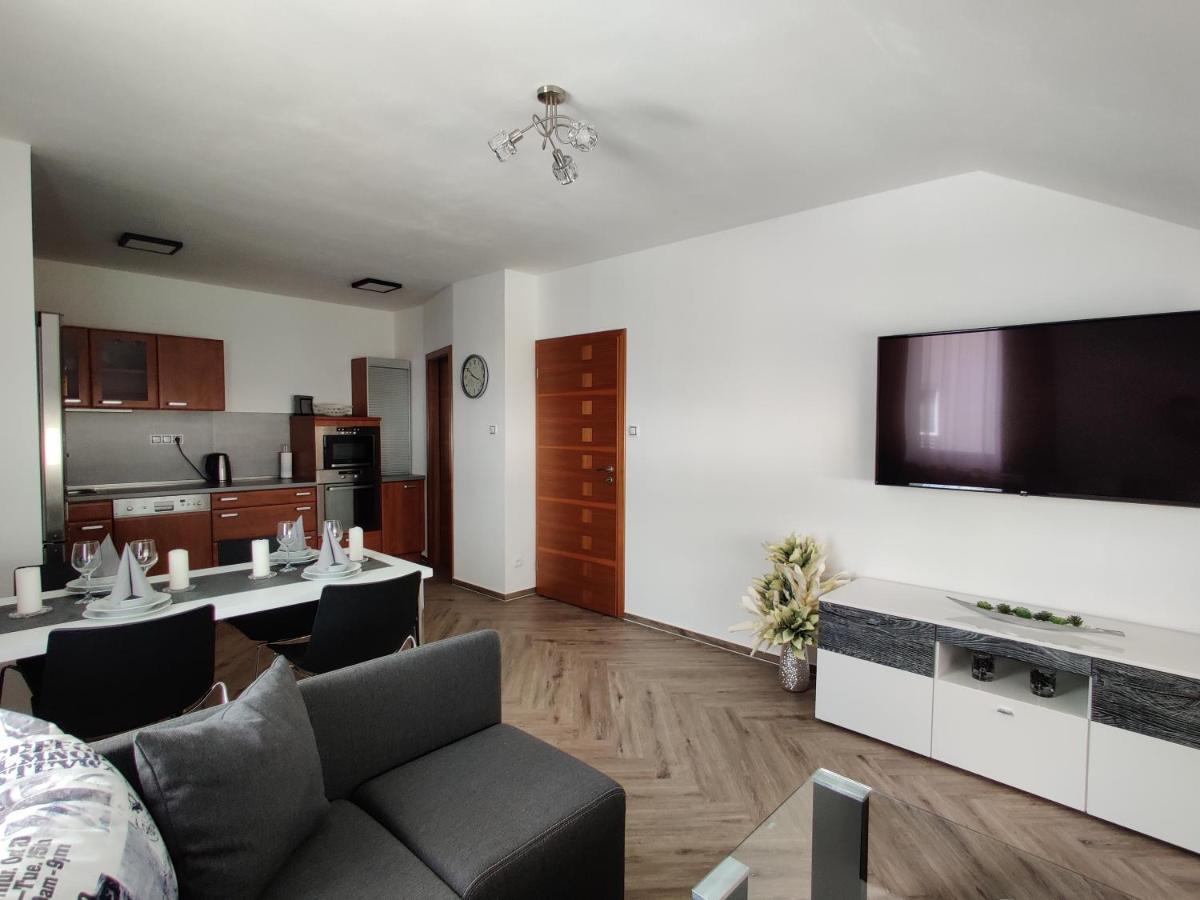Apartmany V Nasem Olomouc Exteriör bild